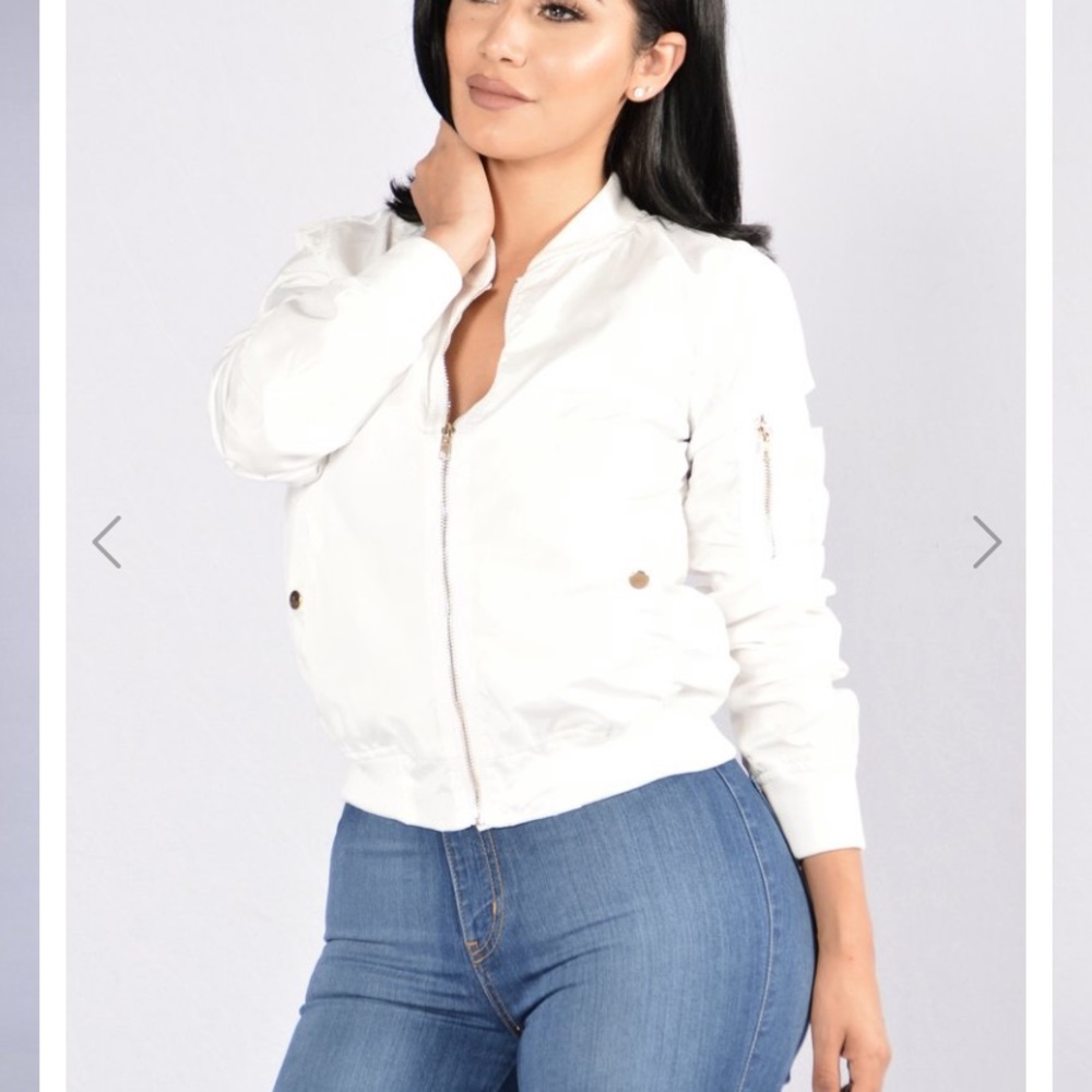 Picture me rollin jacket: white
